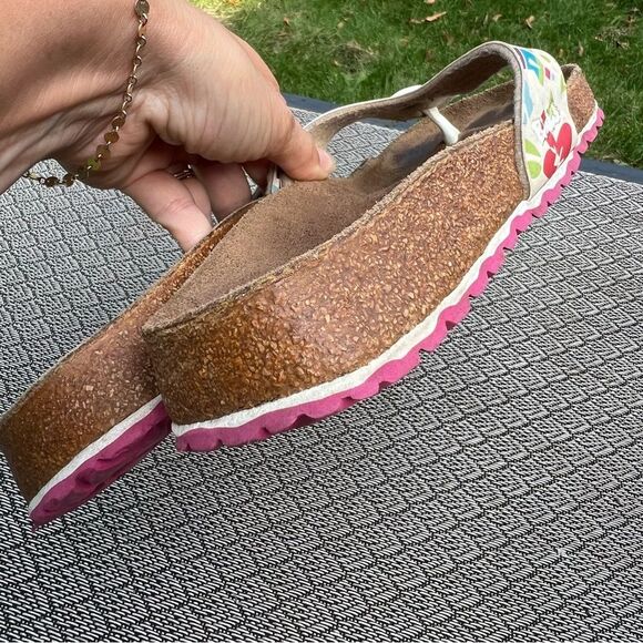 Birkenstock Birki’s Floral Sandals Flops Sz 6 Women - Picture 13 of 15